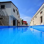 In By The * Starigrad Paklenica