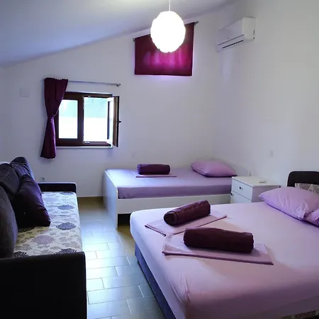 In By The Tatil Evi