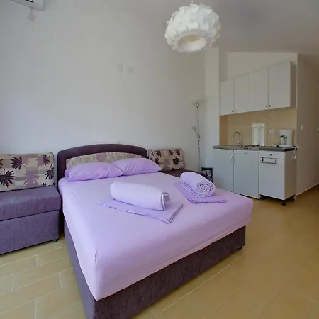 In By The Tatil Evi