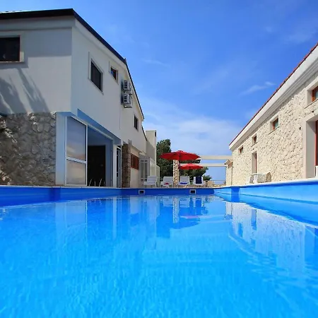 Fantastic With Amazing Garden Private Pool Directly On The Holiday home